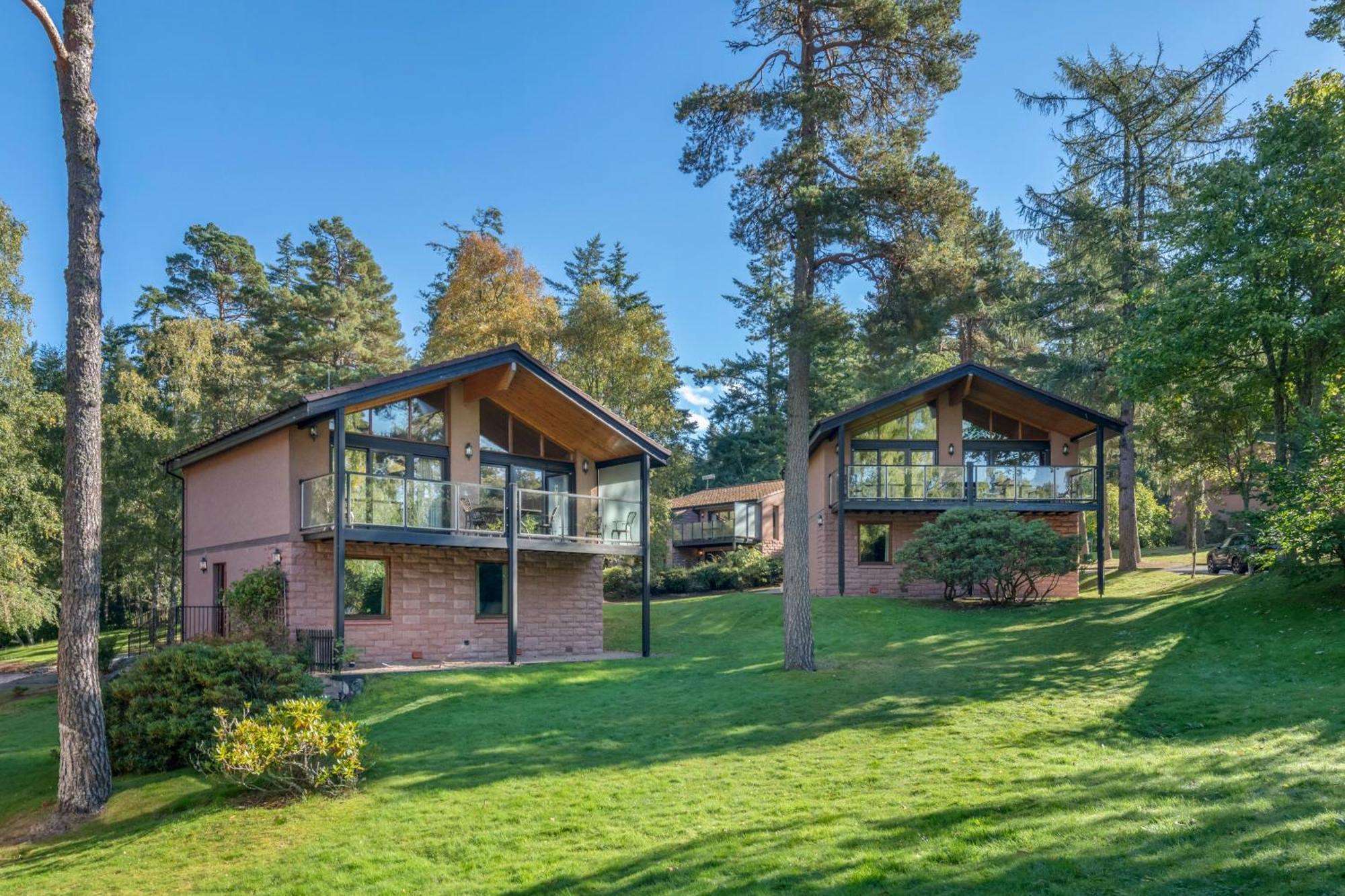The Lodges At Craigendarroch Country Club บัลลาเทอร์ ภายนอก รูปภาพ