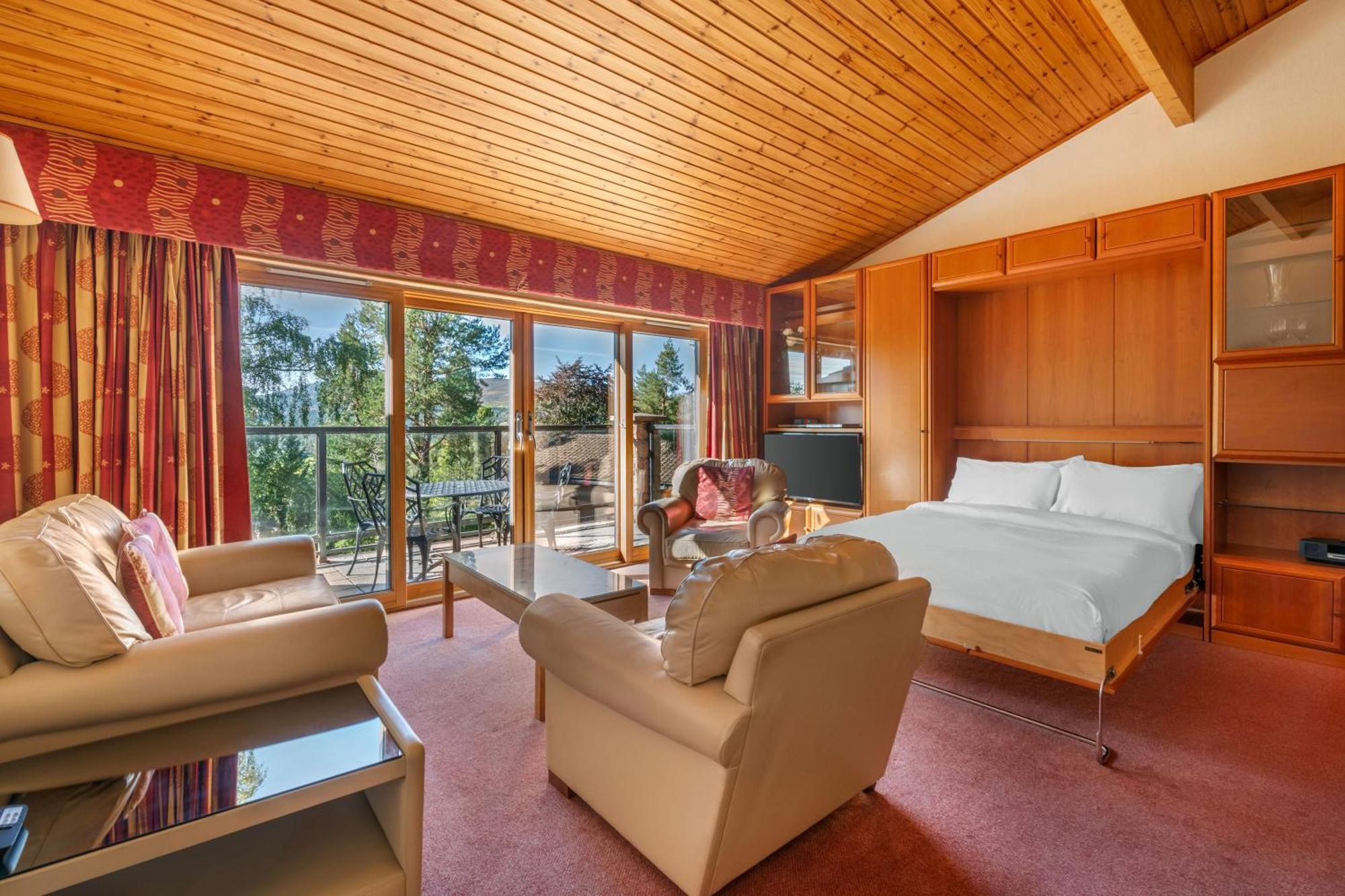 The Lodges At Craigendarroch Country Club บัลลาเทอร์ ภายนอก รูปภาพ